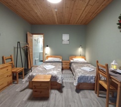 Номер стандарт комфорт с 2 односпальными кроватями в Морошка