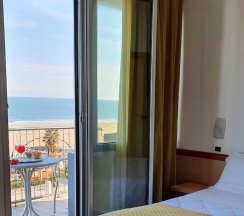 Четырёхместный номер Superior в Hotel Tilmar