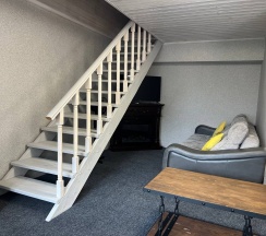 Апартаменты на мансарде в Шатун