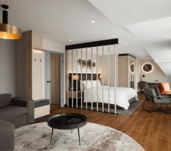 Вип Люкс «Монферран» с панорамным видом на Исаакиевский собор в Renartiss Isaakiy St. Petersburg hotel