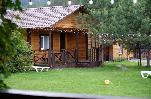 пос. Усть-Сема: Коттедж BraunHaus