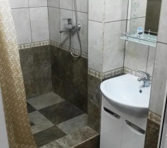 2-х местный Эконом в цоколе в Розмарин