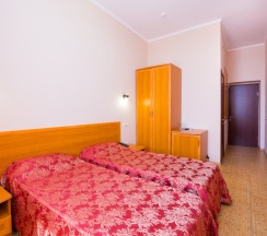 Двухместный "Стандарт" с раздельными кроватями, с балконом в Аллес