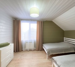 Коттедж улучшенный с мангальной зоной в Веслево Клуб