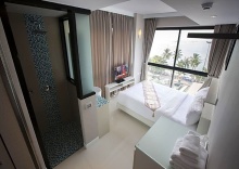 Номер Standard с видом на море в Serenotel Pattaya Beach Front