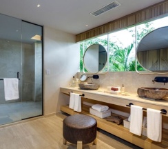 Двухместный номер Yaakun Grand Cenote View двуспальная кровать в Hotel Shibari Tulum - Restaurant & Cenote Club