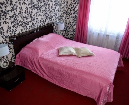 Двухкомнатный семейный №6 (1 Bedroom Deluxe Family Suite) в Виктория