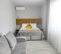 Апартаменты (двухкомнатный номер, 50 кв.м.) в Mirotel
