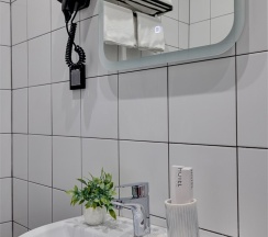 Твин (c двумя кроватями) улучшеный в Seven hills