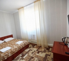 Комната эконом с 1 двуспальной кроватью в Royal comfort