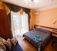 3-местный номер полулюкс в Престиж