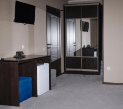 Трёхместный номер Standard с красивым видом из окна в Gill grad