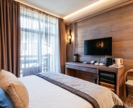 Двухместный номер с кроватью размера "king-size" в Grand Snow Resort