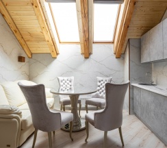 Апартаменты с балконом и видом на горы в Stellar collection chalet, Krasnaya Polyana