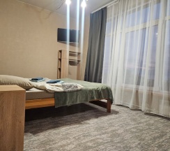 Стандартный пятиместный номер в Сосновый дворик