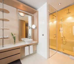 Клубный номер с 1 двуспальной кроватью в Hyatt Regency Ekaterinburg