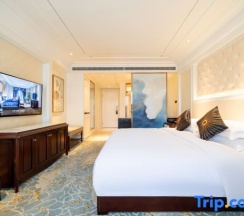Номер Deluxe в Phoenix Hotel