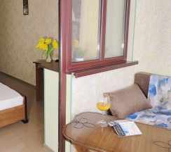 3х местный комфорт-плюс с видом на бассейн  в Эргес