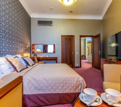 VIP Люкс в Райкин Plaza Hotel