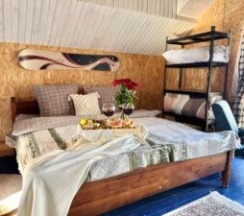 Синий домик в Art House