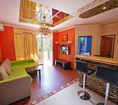 Люкс с 2 комнатами с балконом в Малибу