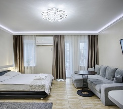 Двухместные апартаменты 5 с видом на парк двуспальная кровать в Exclusive Hotel&Apartments