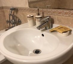 Двухместный номер Standard с видом на город 2 отдельные кровати в Ассоль