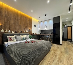 Апартаменты R Adventure Rustic 27м. в Охта Adventure