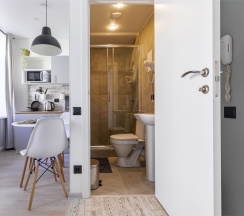 Трехместные Апартаменты Комфорт в Port Comfort by the Griboedov