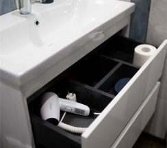 Апартаменты с двумя кроватями, кухней-гостиной  и отдельным входом в Двенадцать