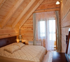 Шале с Маралами в Басаргино