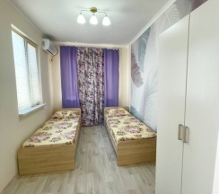Номер Comfort с 2 комнатами с видом на внутренний двор в Уютный