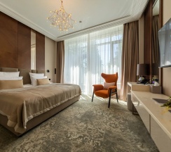 Люкс с террасой 5* в Золотой ручей