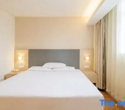 Номер Standard в Hanting Hotel Qinhuangdao Quante Field