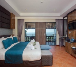 Семейный номер Deluxe в Отель Royal Beach Boutique Resort & Spa