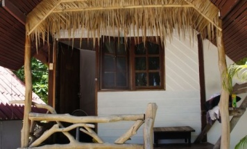 Двухместный номер Standard с балконом двуспальная кровать в Sea Love Bungalows