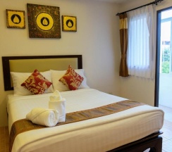 Четырёхместный номер Standard в Arina Boutique Residence