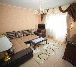 Полулюкс в Вяземград