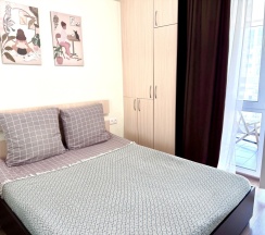 Апартаменты с 2 комнатами с балконом в Квартира сети PanApartments вблизи с благоустроенной набережной