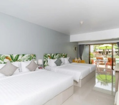Трёхместный номер Standard в The Briza Beach Resort Khaolak