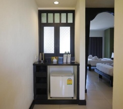 Люкс Superior с видом на бассейн в Woraburi Phuket Resort & Spa