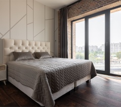 Lux апартамент для 5-х гостей с видом на реку в Sv Loft Apart