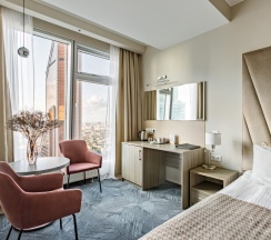 Стандарт для двоих в Империи 48 этаж в Panorama city hotel
