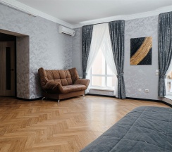 Апартаменты La Rose с джакузи 6-ти местные в Villa Fler