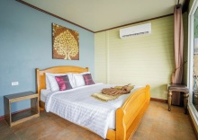 Вилла Deluxe с балконом и beachfront в Koh Jum Resort