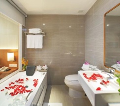 Двухместный номер Premier Deluxe 2 отдельные кровати в Отель Harmony Saigon Hotel & Spa