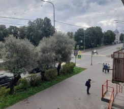 Апартаменты с 2 комнатами с балконом в Квартира В Центре у Сквера