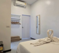 Двухместный номер без окна 1 этаж Budget (двуспальная кровать) в Kata Forte Resort