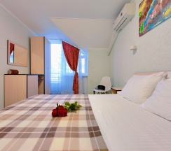 Двухкомнатный Шестиместный Семейный номер  в Уральские самоцветы