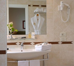 Двухместный номер Classic двуспальная кровать в Hotel Plaza Venice